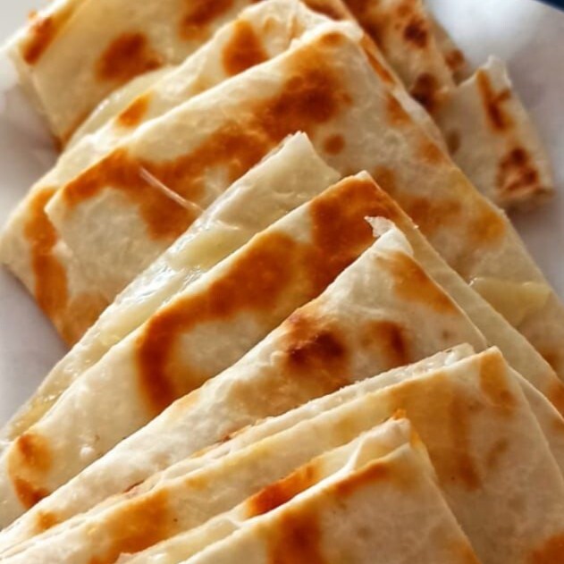 Bidon Peynirli Kaşarlı Gözleme