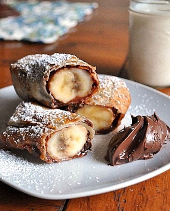 Nutella And Banana Roll-Ups
