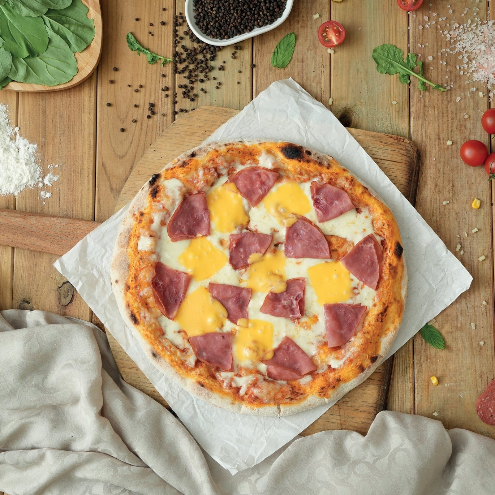 Sucuklu Cheddarlı Pizza Orta