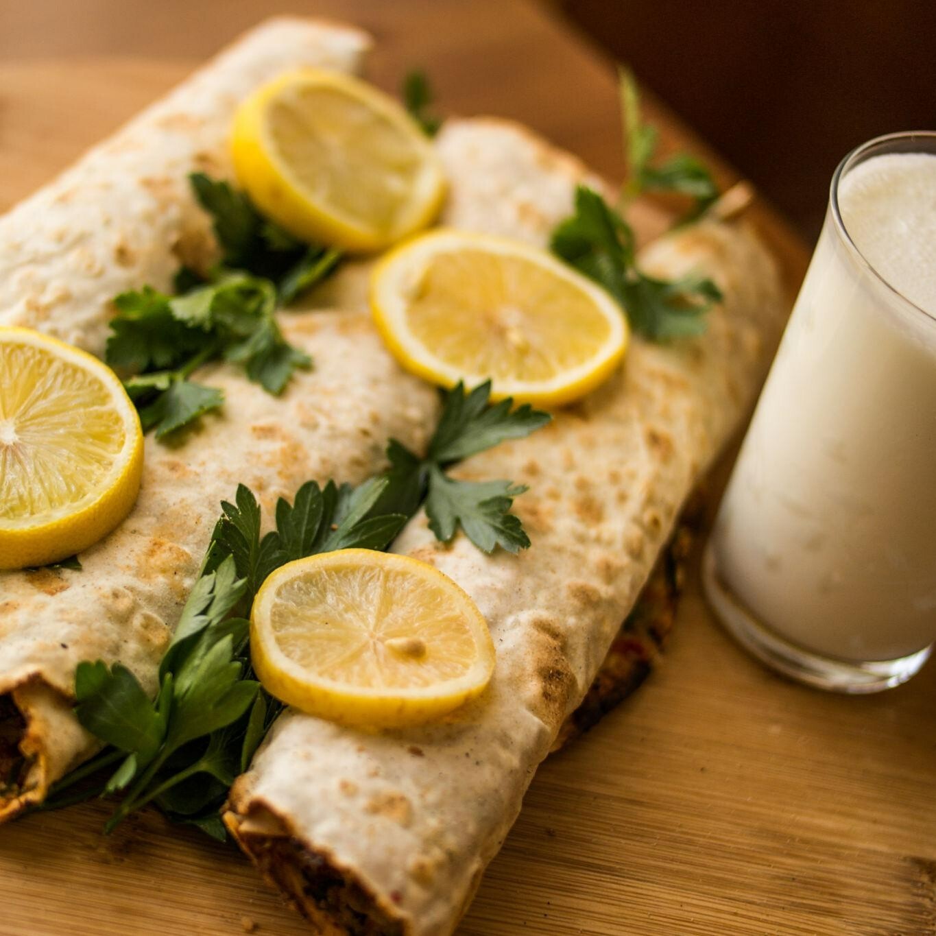 3 Lahmacun Dürüm Menü 1 Ayran