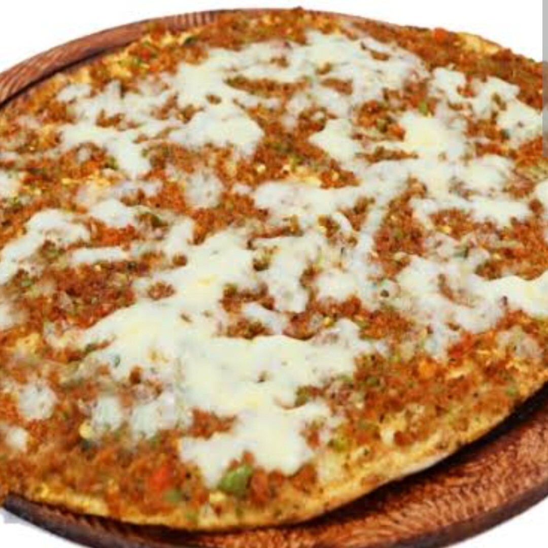 Kaşarlı Lahmacun