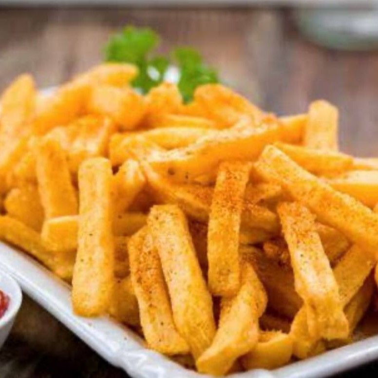 Baharatlı patates cipsi