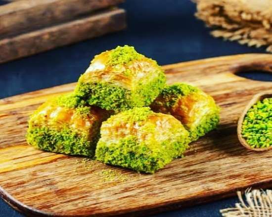 Kuru Baklava (1 kg.)