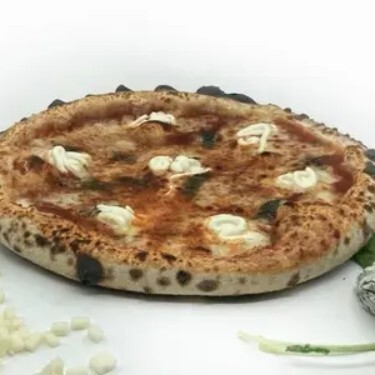 Dört Peynirli Pizza