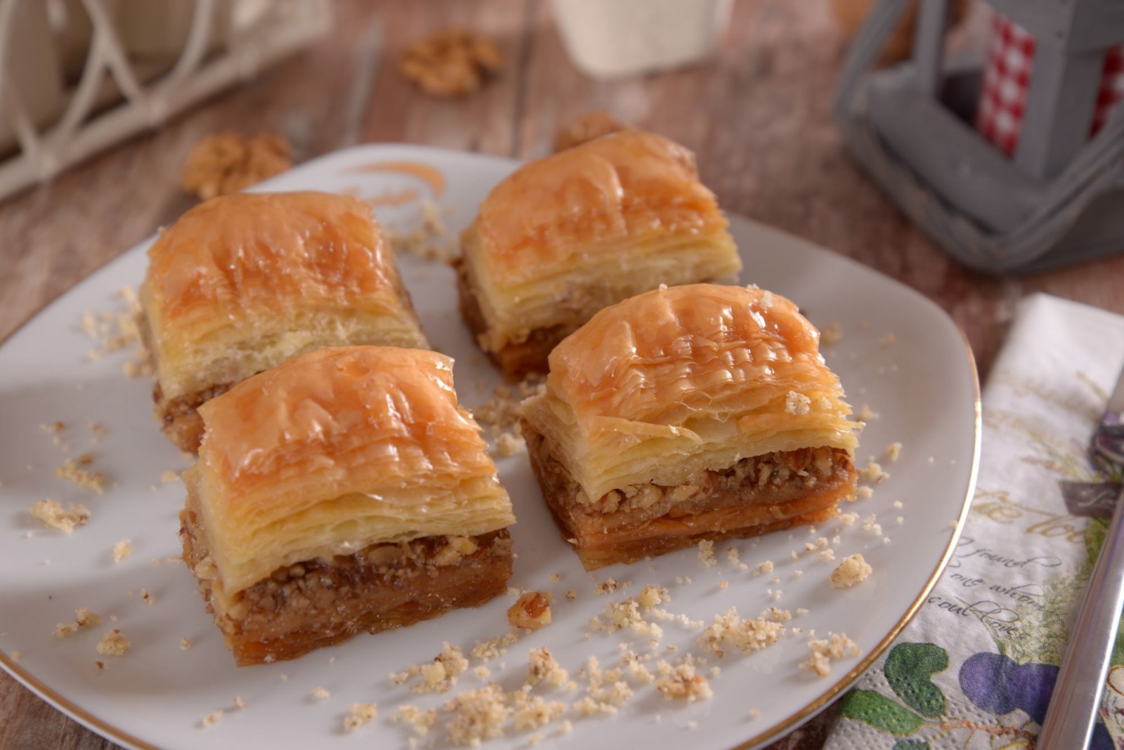 Cevizli Baklava(1 kg.)+Dondurma(500 gr.)