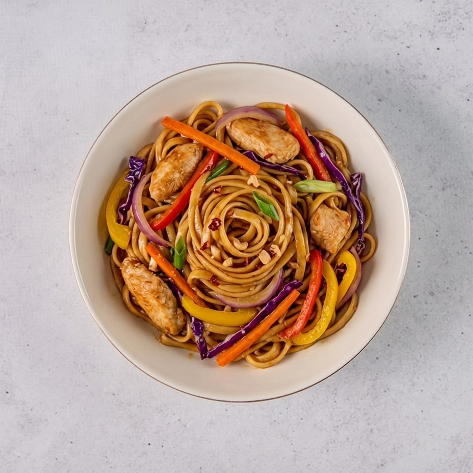 Tavuklu Sebzeli Noodle