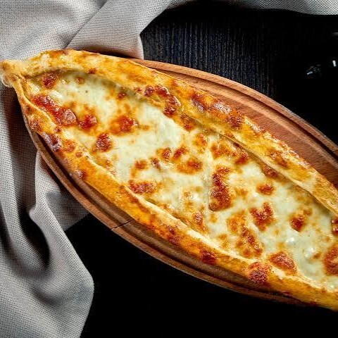 Kır Pidesi (Peynirli Dereotlu)