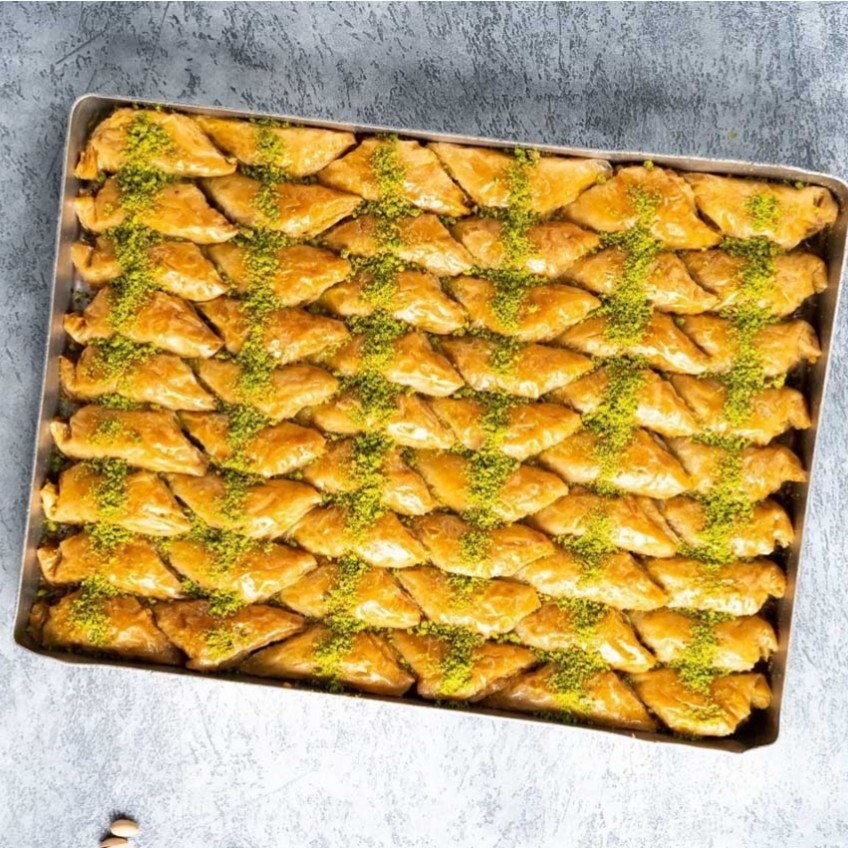 Fıstıklı Şöbiyet Baklava (500 gr)-(Tahmini 5-9 Adet)
