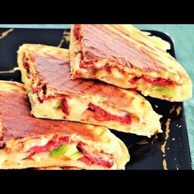 Çift Kaşarlı Bazlama Tost