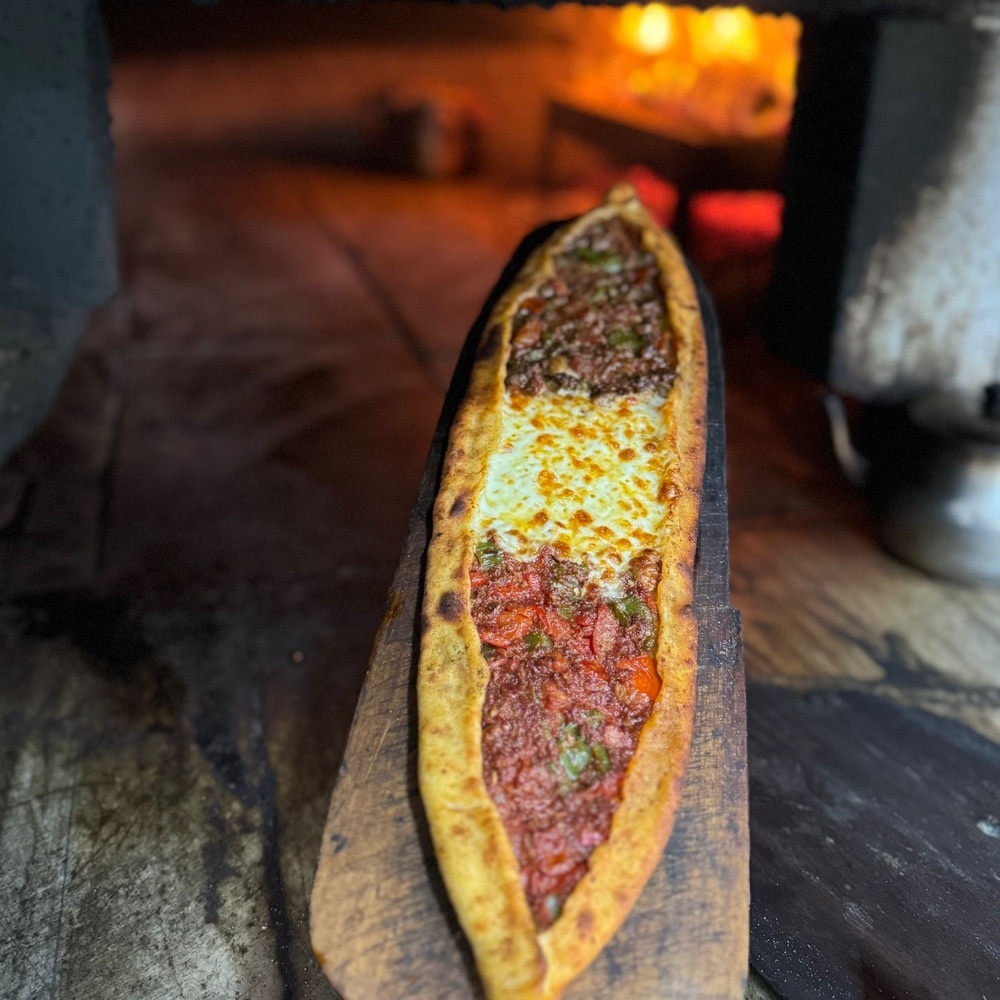 Karışık Pide
