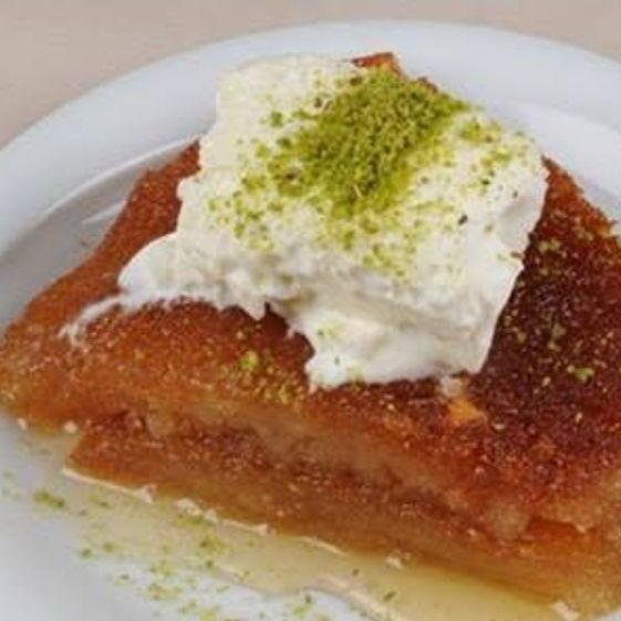 Ekmek Kadayıfı (Kaymaklı)