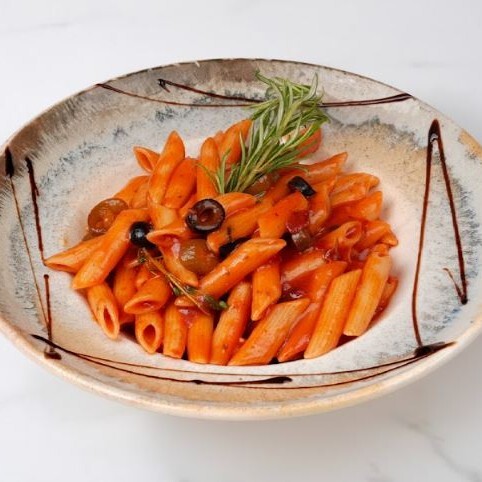Penne Arabiata (Vejeteryan)