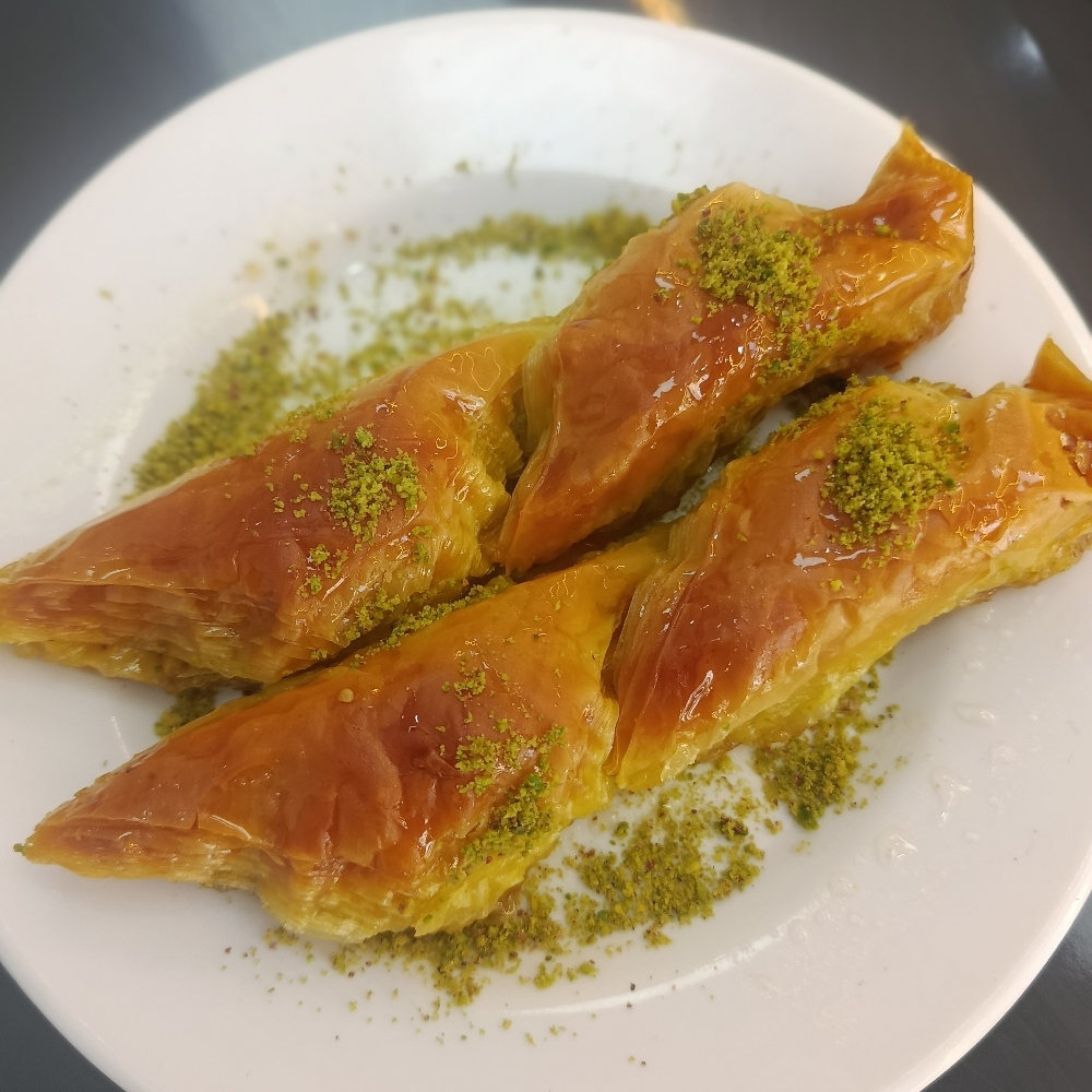 Antep Fıstıklı Şöbiyet Tatlısı (500 g)