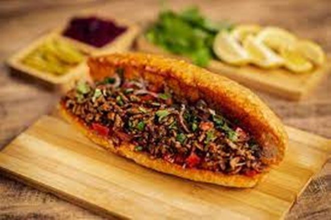 3/4 Ekmek Arası Et Tantuni