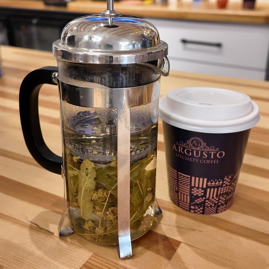 Bitki Çayları ( Ihlamur,papatya,hibiscus,melissa limon,)