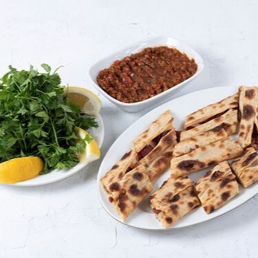 Sucuklu Pide
