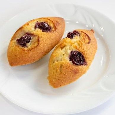 Vişneli Mekik Kek (400 gr.)