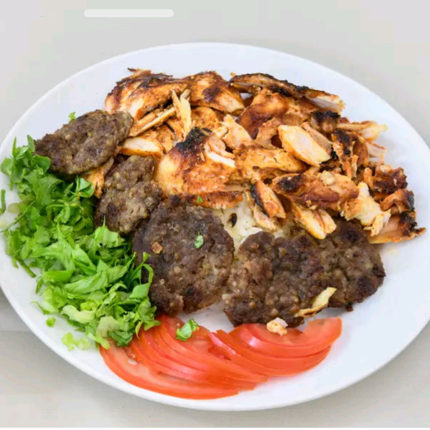 Pilav Üstü Döner Köfte Karışık