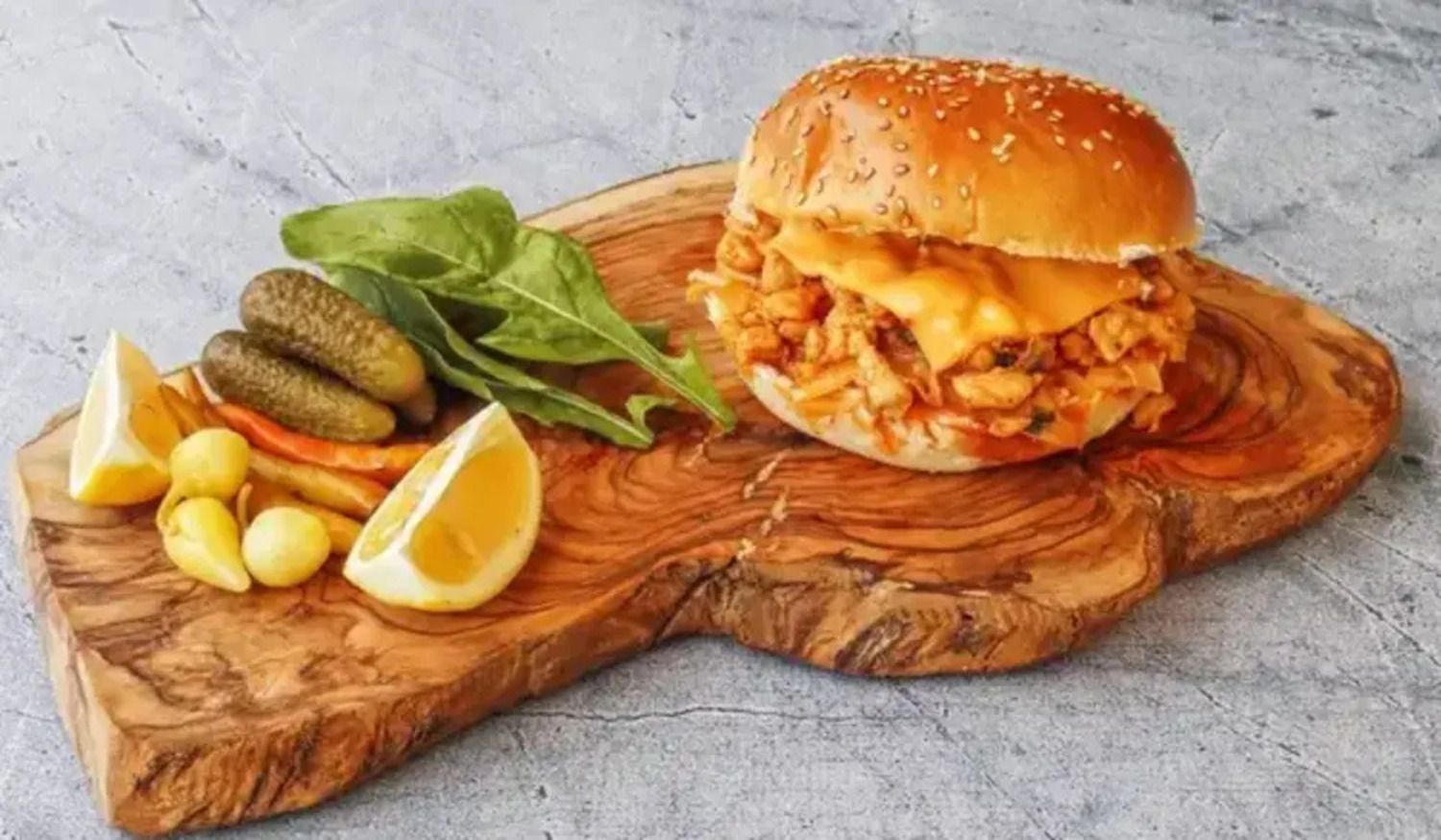 Tavuk Tanburger+Kutu Cola