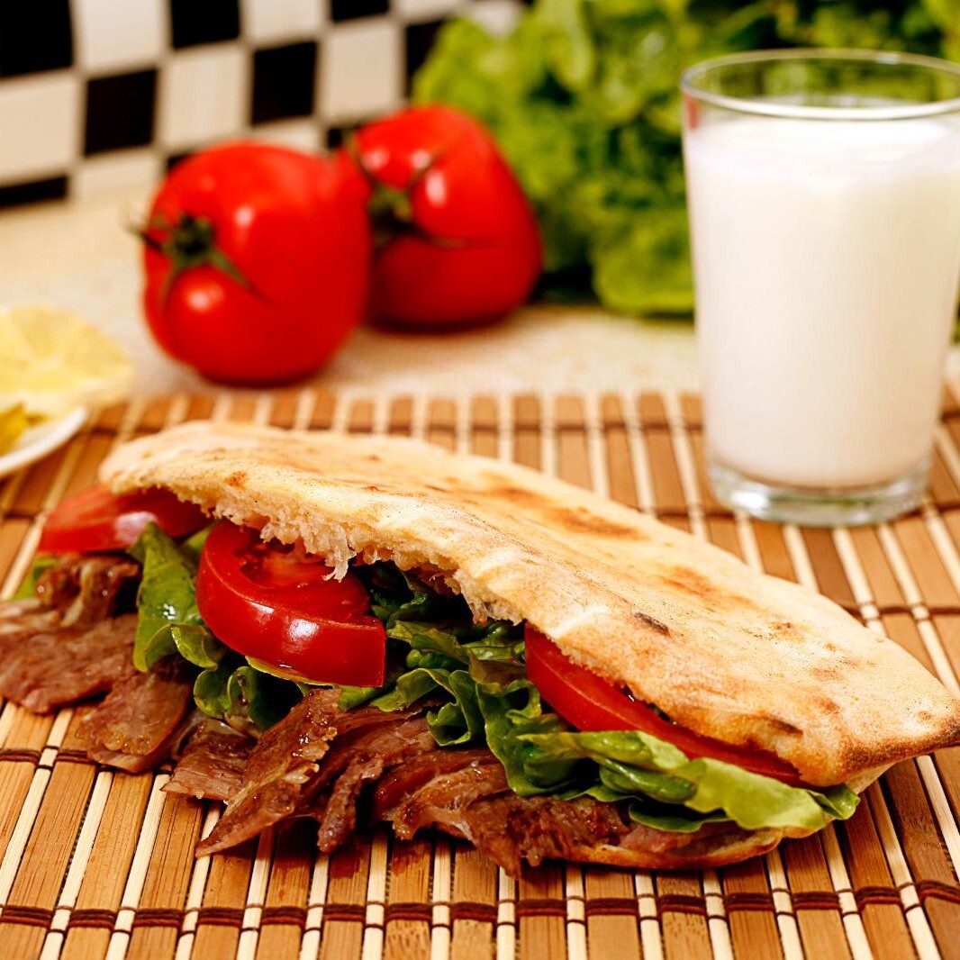 Gobit Ekmek Arası Et Döner