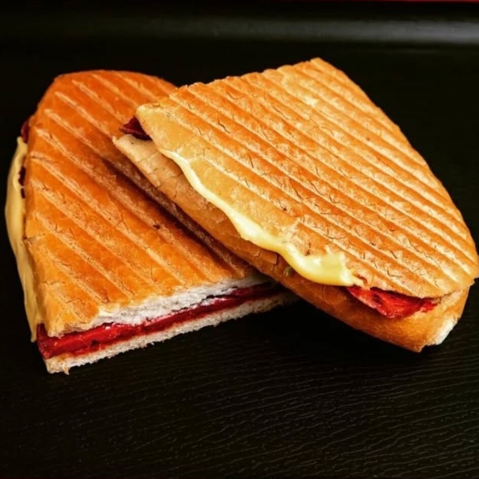 Karışık Tost (Tam Ekmek)