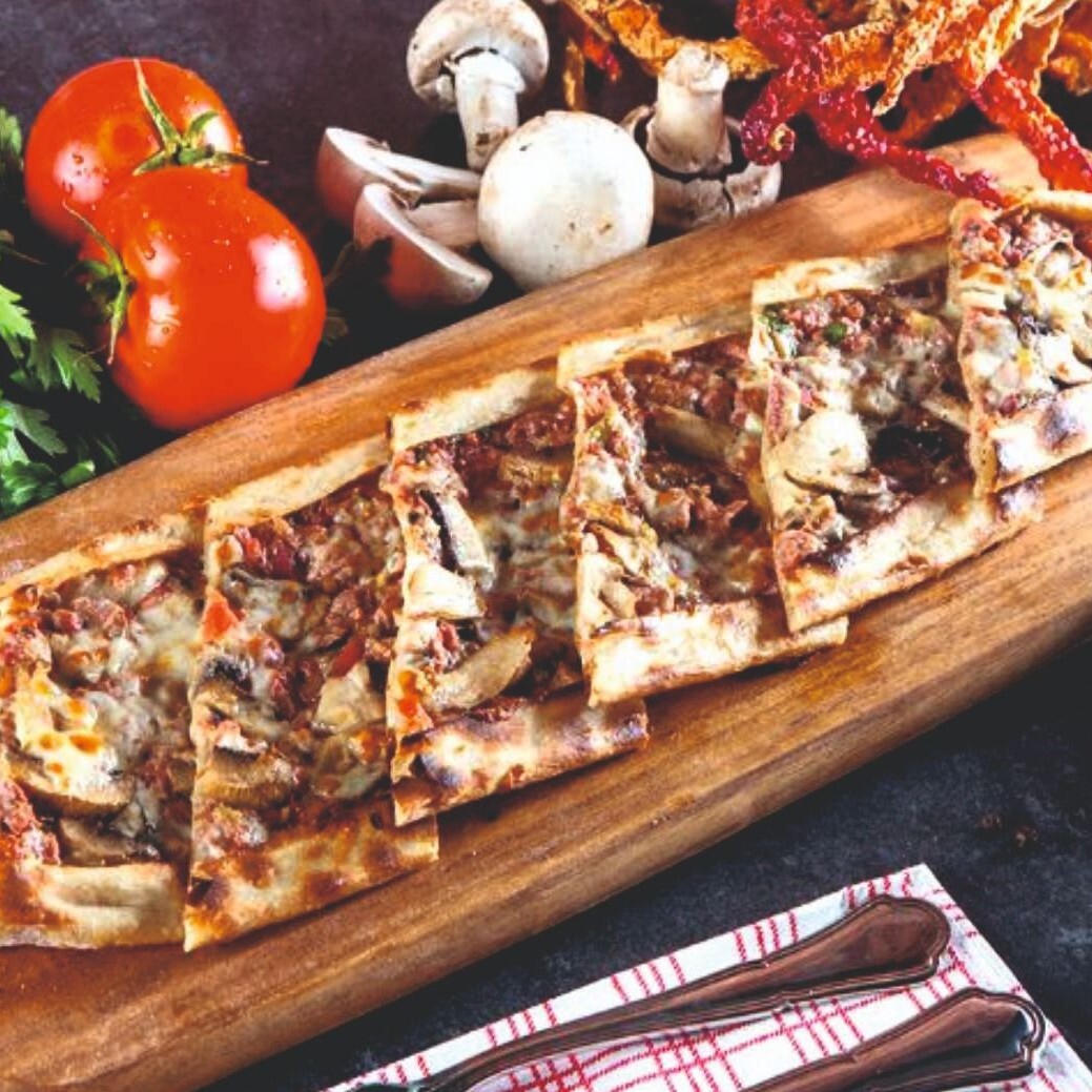 Kuşbaşı Kaşarlı Pide