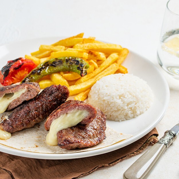 Kaşar Dolgulu Köfte