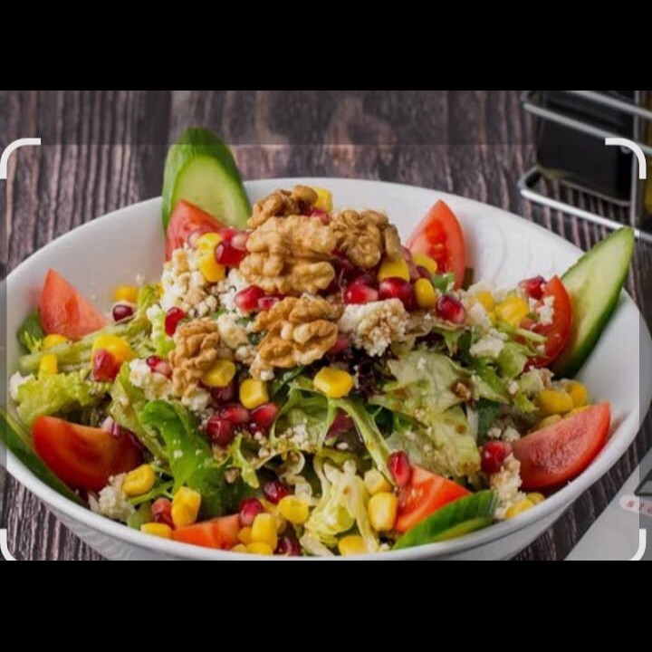 Tulum Peynirli Cevizli Salata Yanında çorba ikramımızdır
