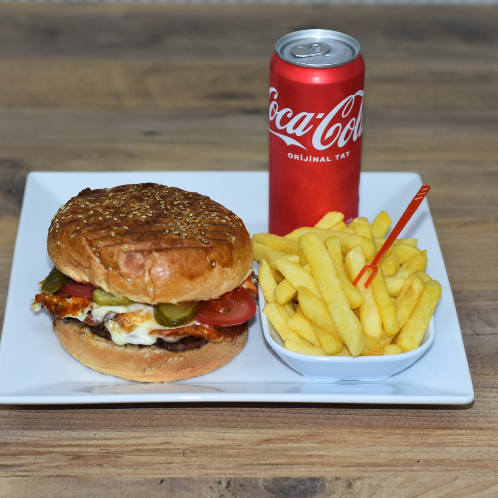 Köfte Burger Menü
