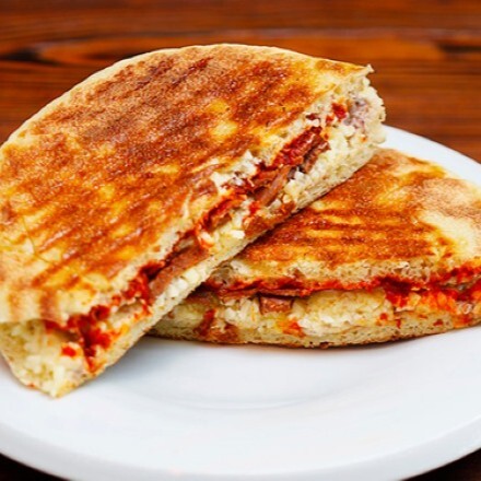 Anadolu Bazlama Tam Buğday Karısık Tost