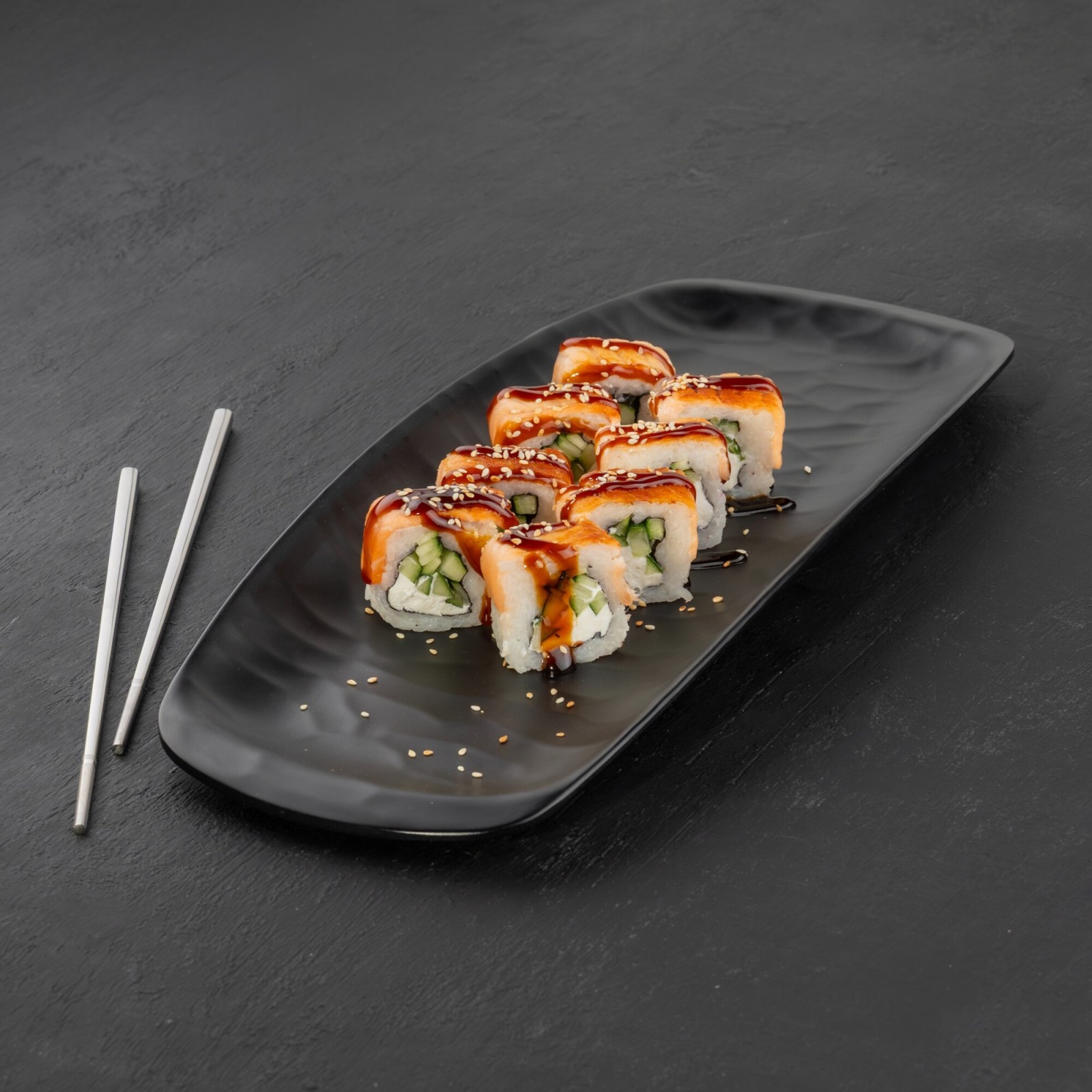 Grilled filadelfiya roll (8 adet)