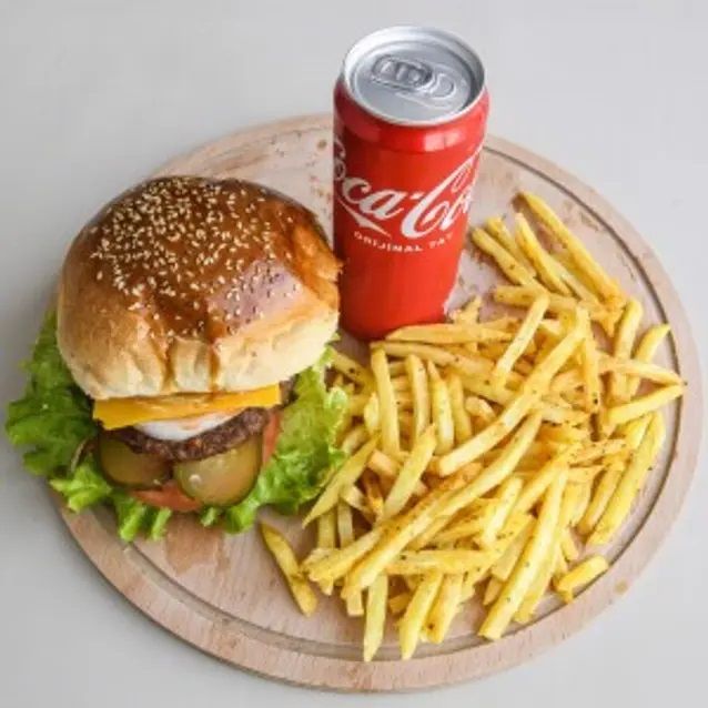 Dana Cheeseburger Menü
