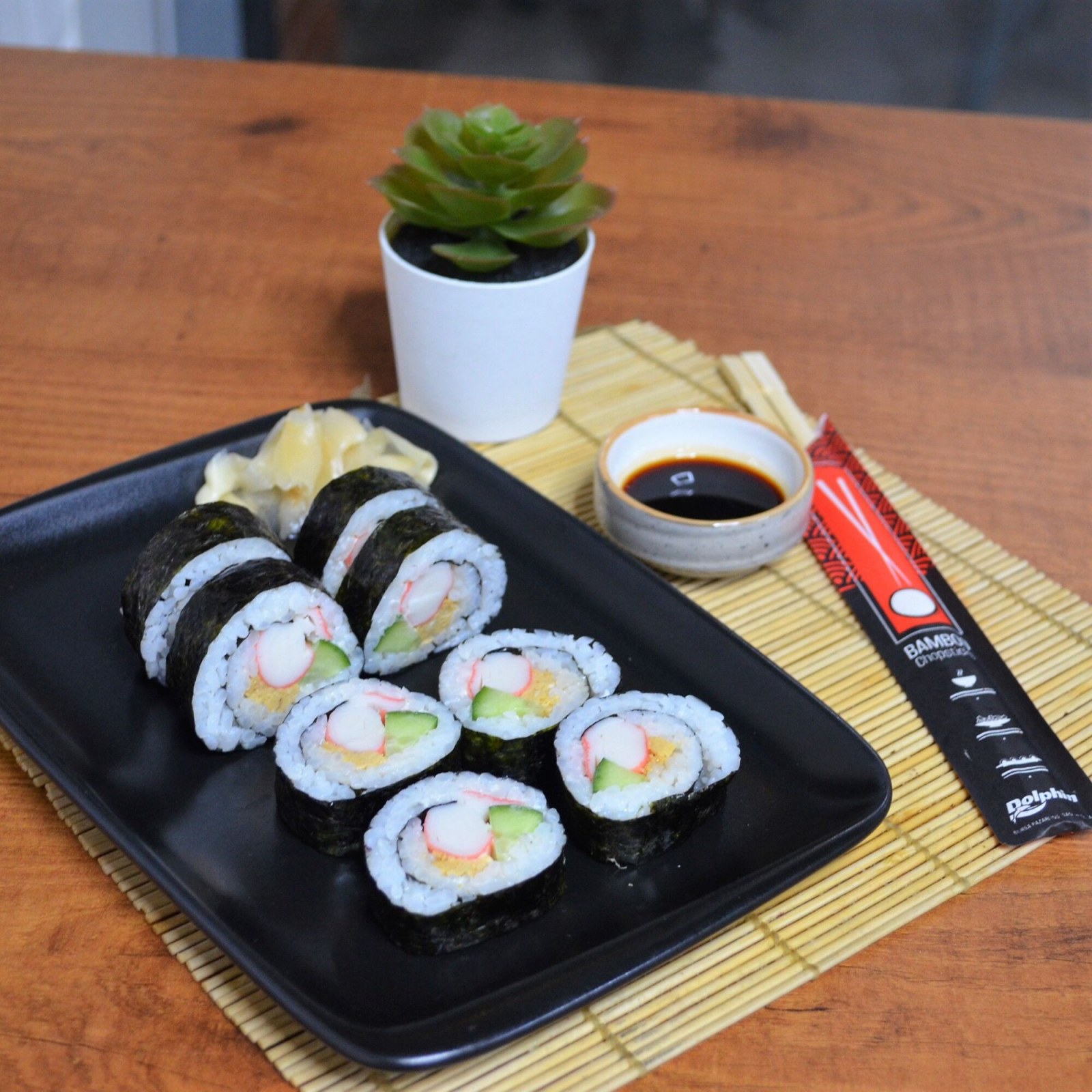 Yengeçli Roll (8 Adet)