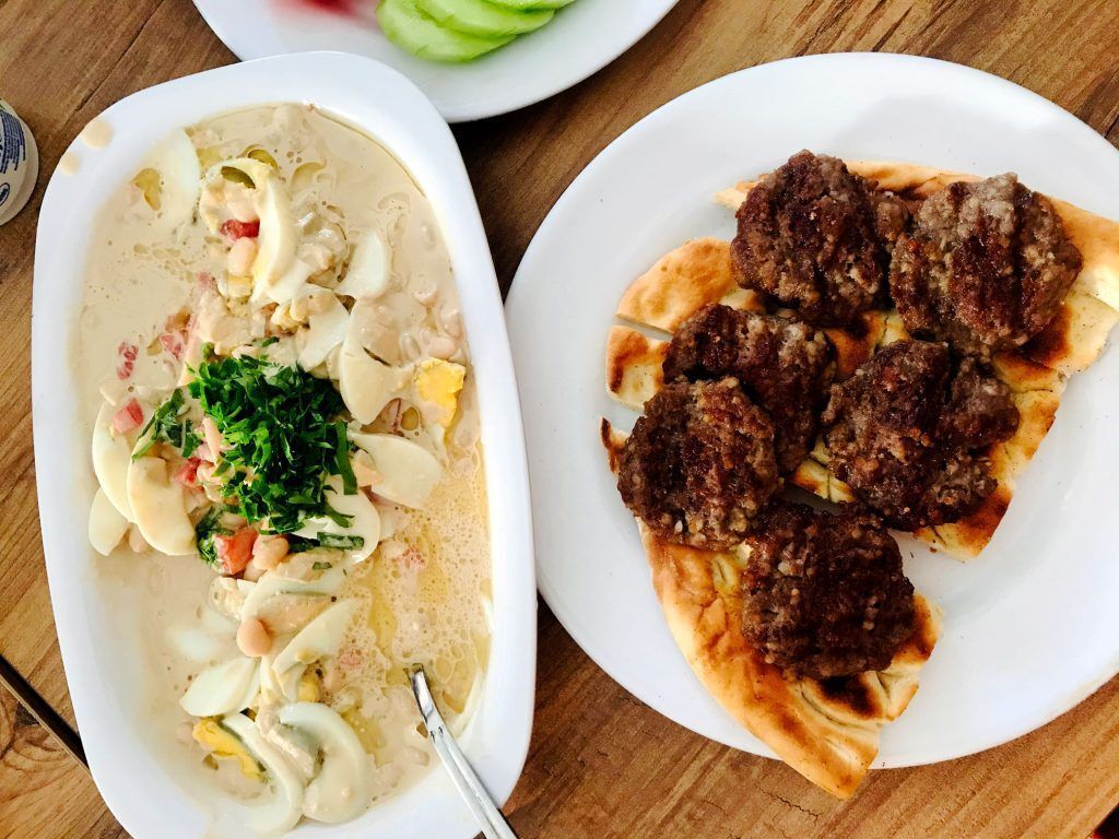 Köfte - Piyaz - Ayran Menü