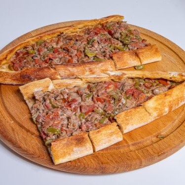 Kuşbaşılı Pide