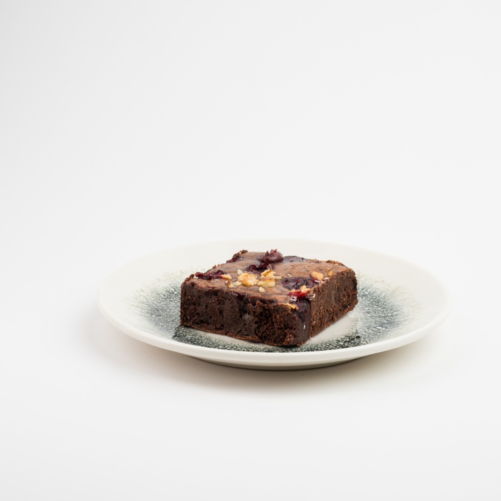Vişneli Cevizli Brownie