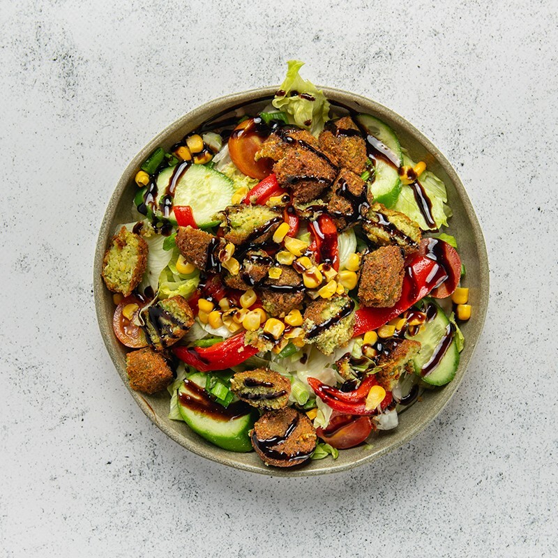 Falafel Salata (634,95 KCal)