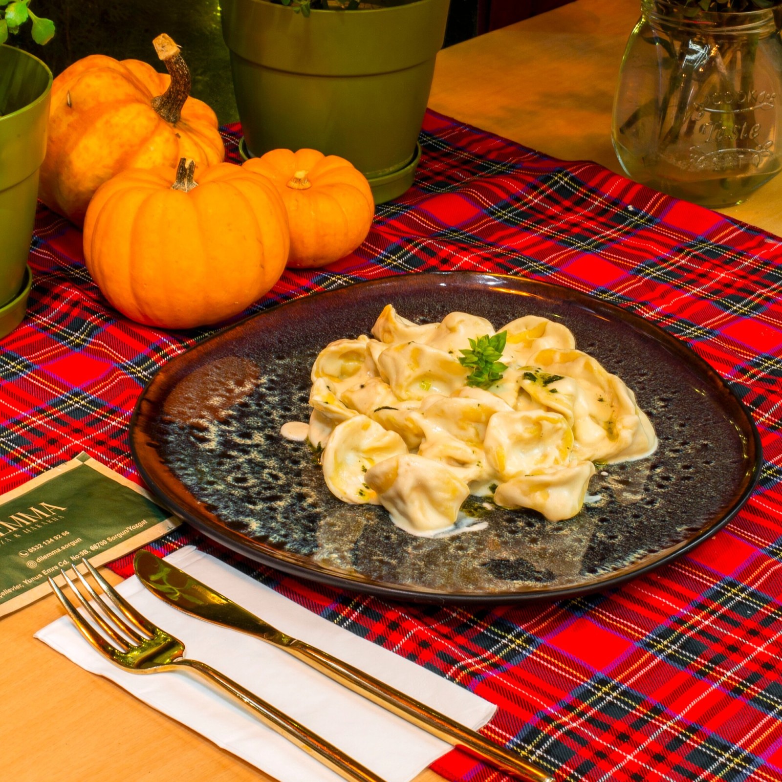 Üç Peynirli Ravioli