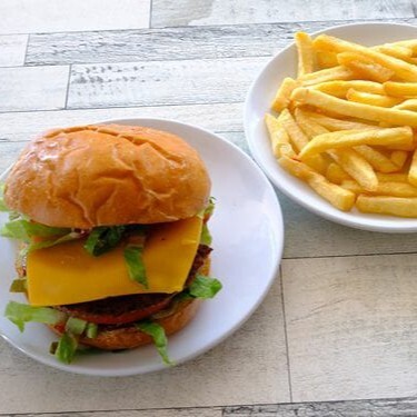 Cheeseburger Menü