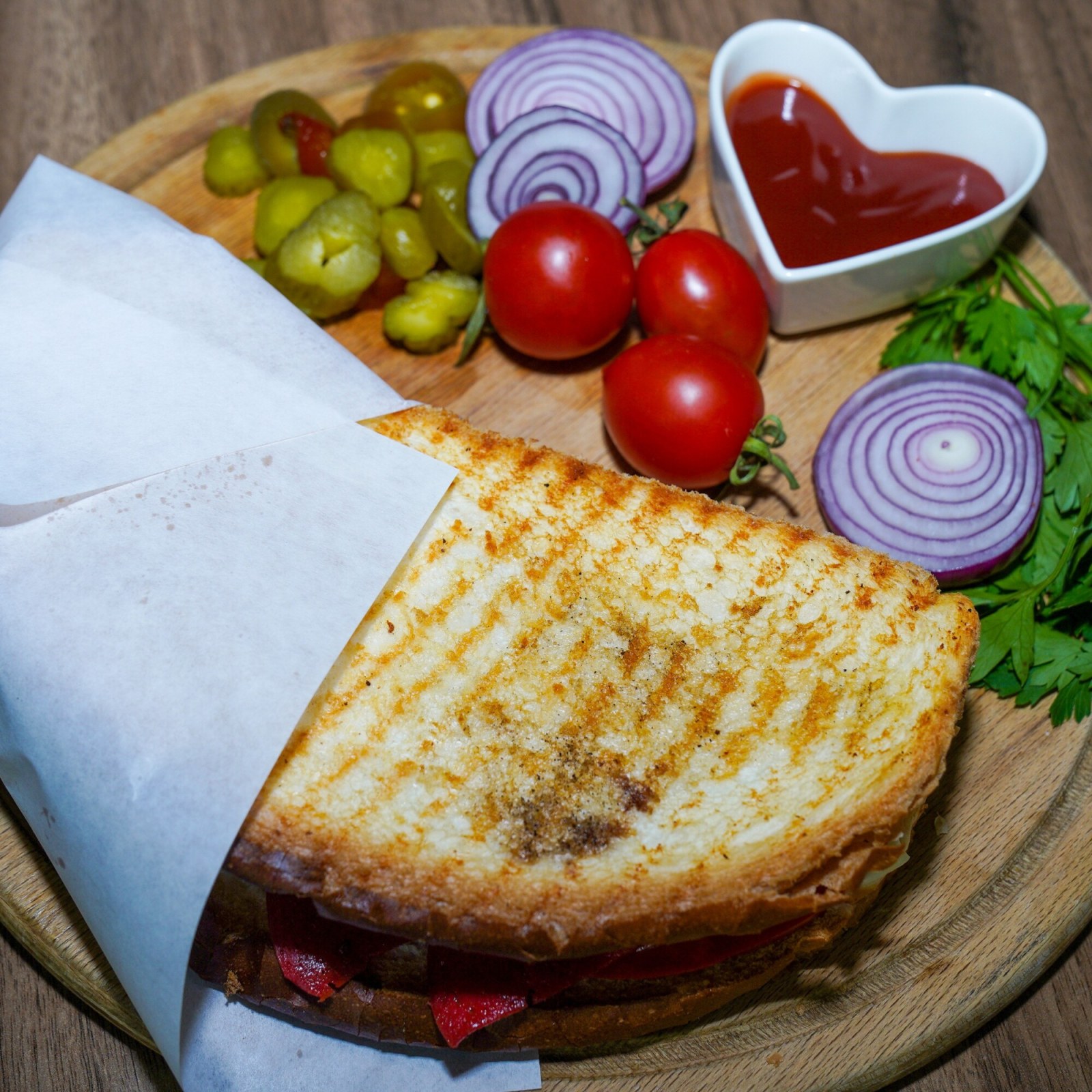Karışık Ayvalık Tost