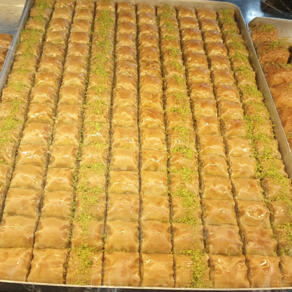 Fıstıklı Özel (1 Kg)