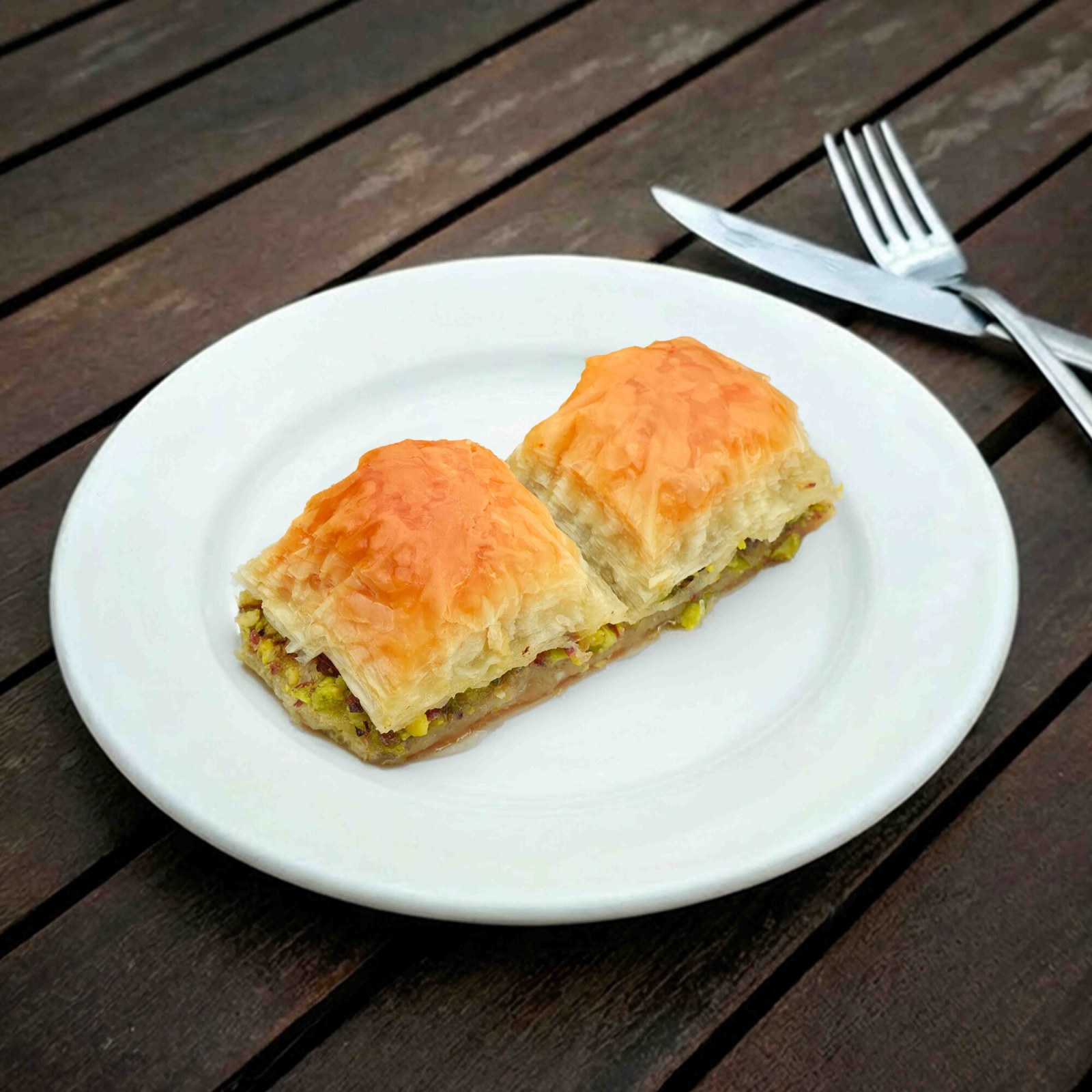 Fıstıklı Özel Kare Baklava (Porsiyon)