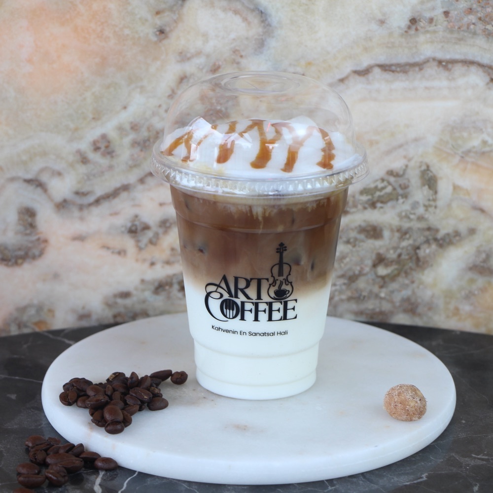 Iced Caramel Macchiato