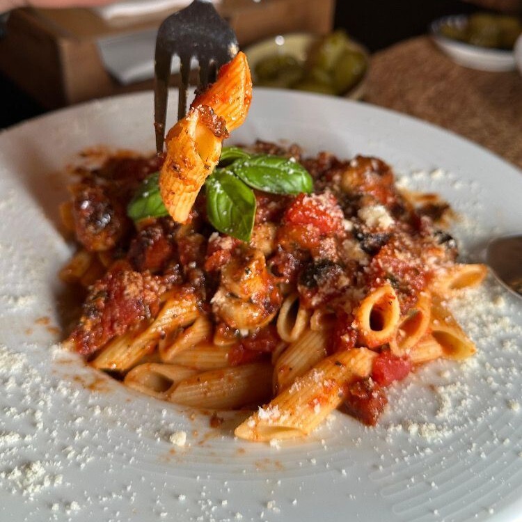 Penne Arabiatta + Salad