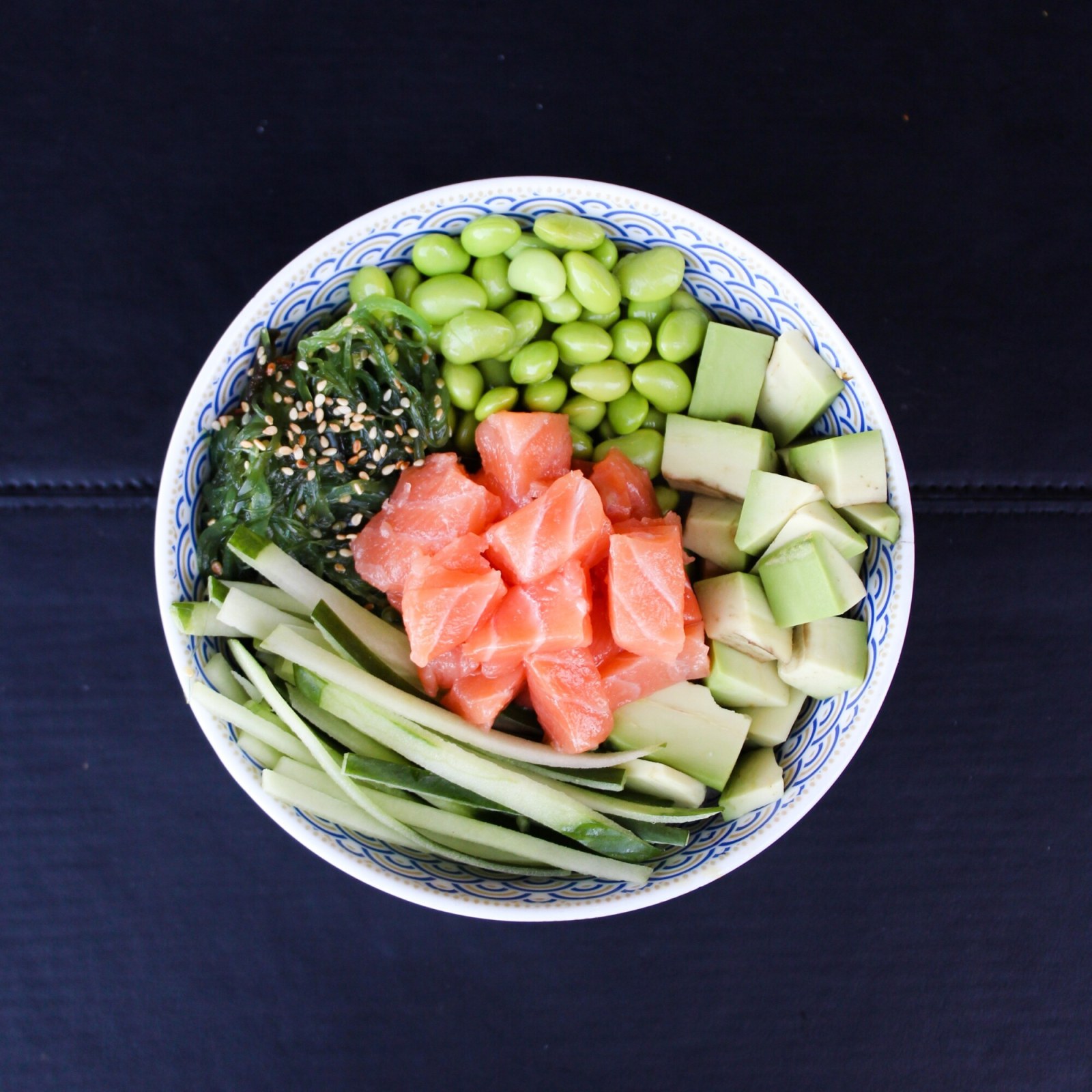 Somonlu Poke Bowll