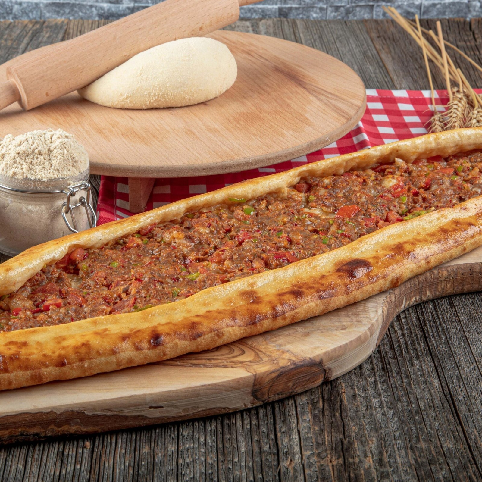 Kıymalı Pide
