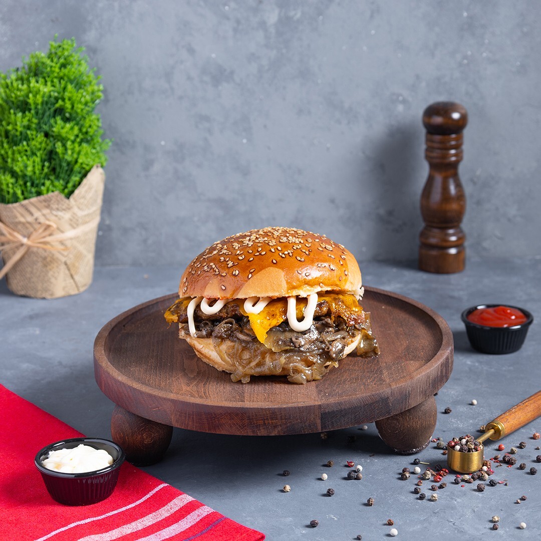 Trüf Mantarlı Burger Premium (Sade)