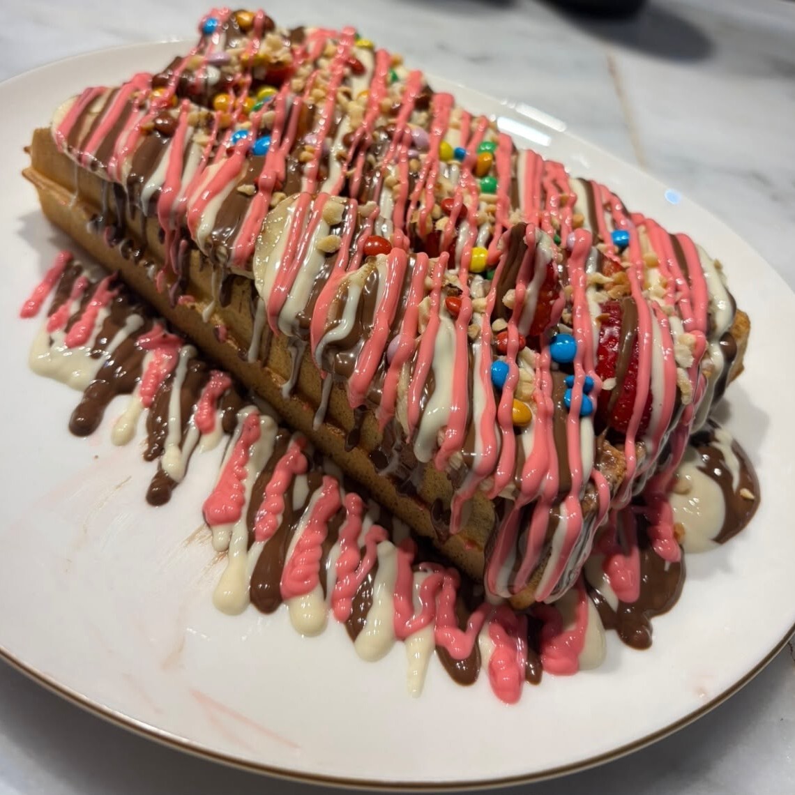 Orman Meyveli Brüksel Waffle