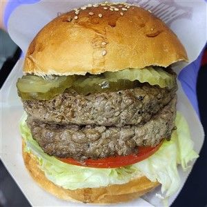 Giant Burger