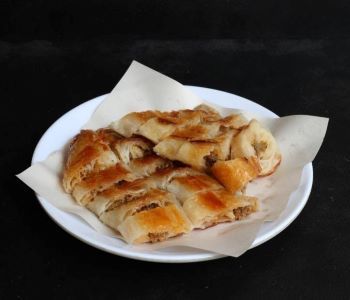 Kıymalı Börek